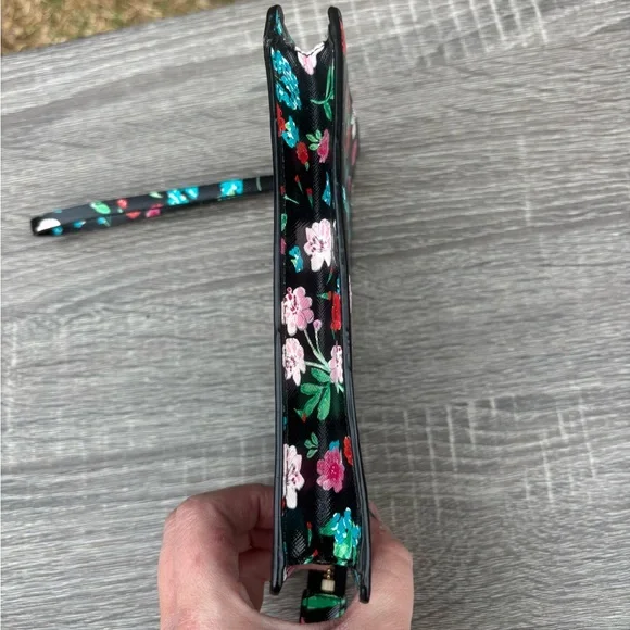 Kate Spade Black Floral Patent Wristlet - Picture 12 of 15